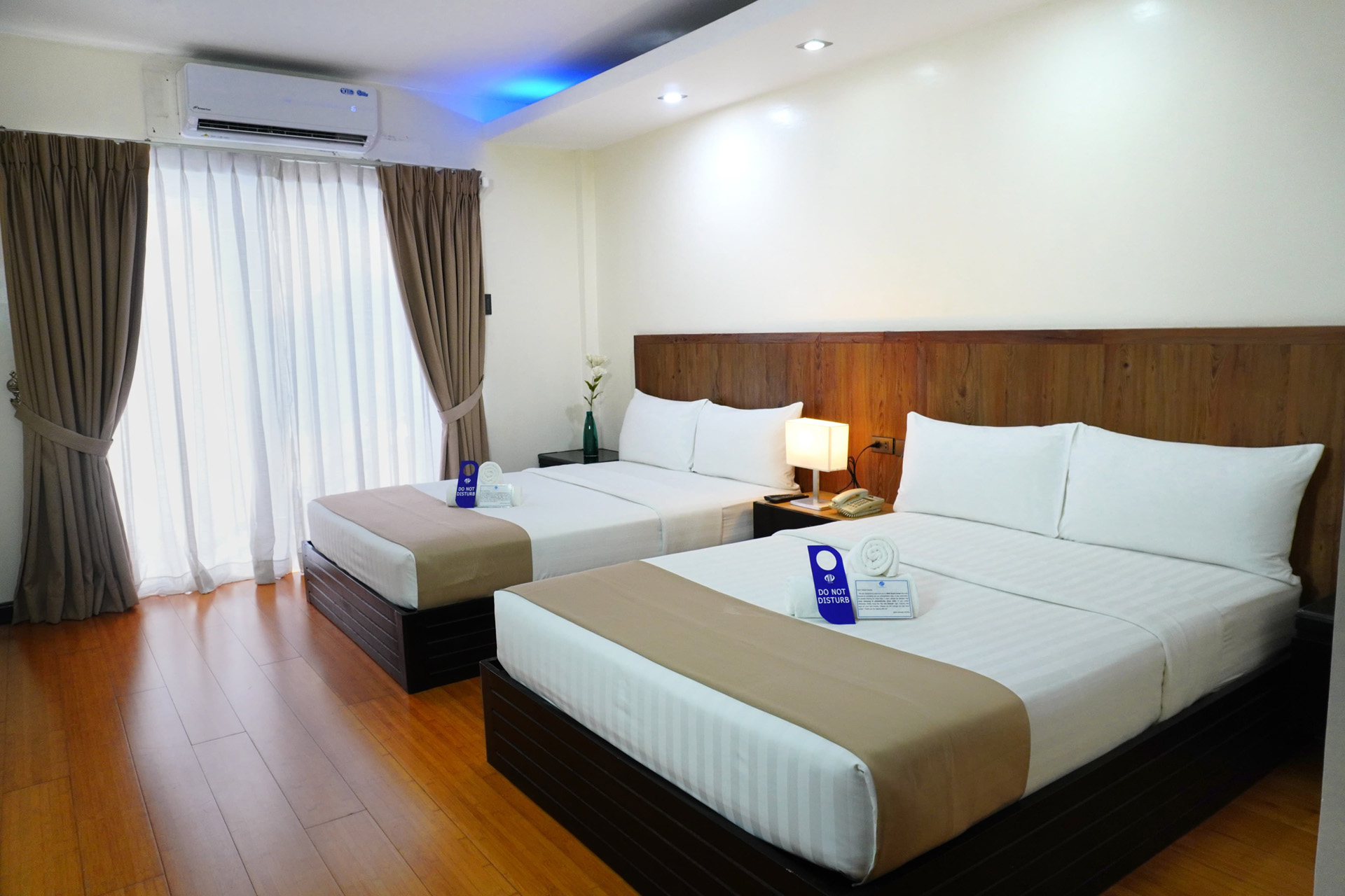 rooms_deluxe (1)