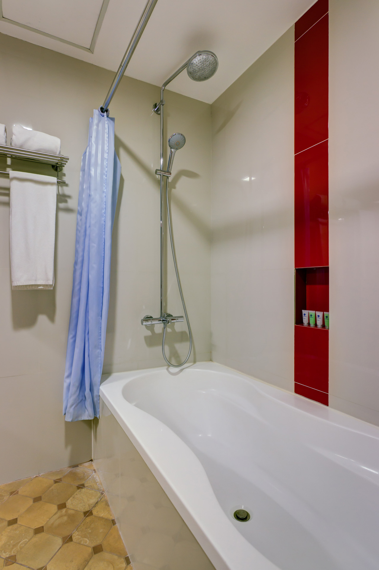 rooms_executive-suite (3)