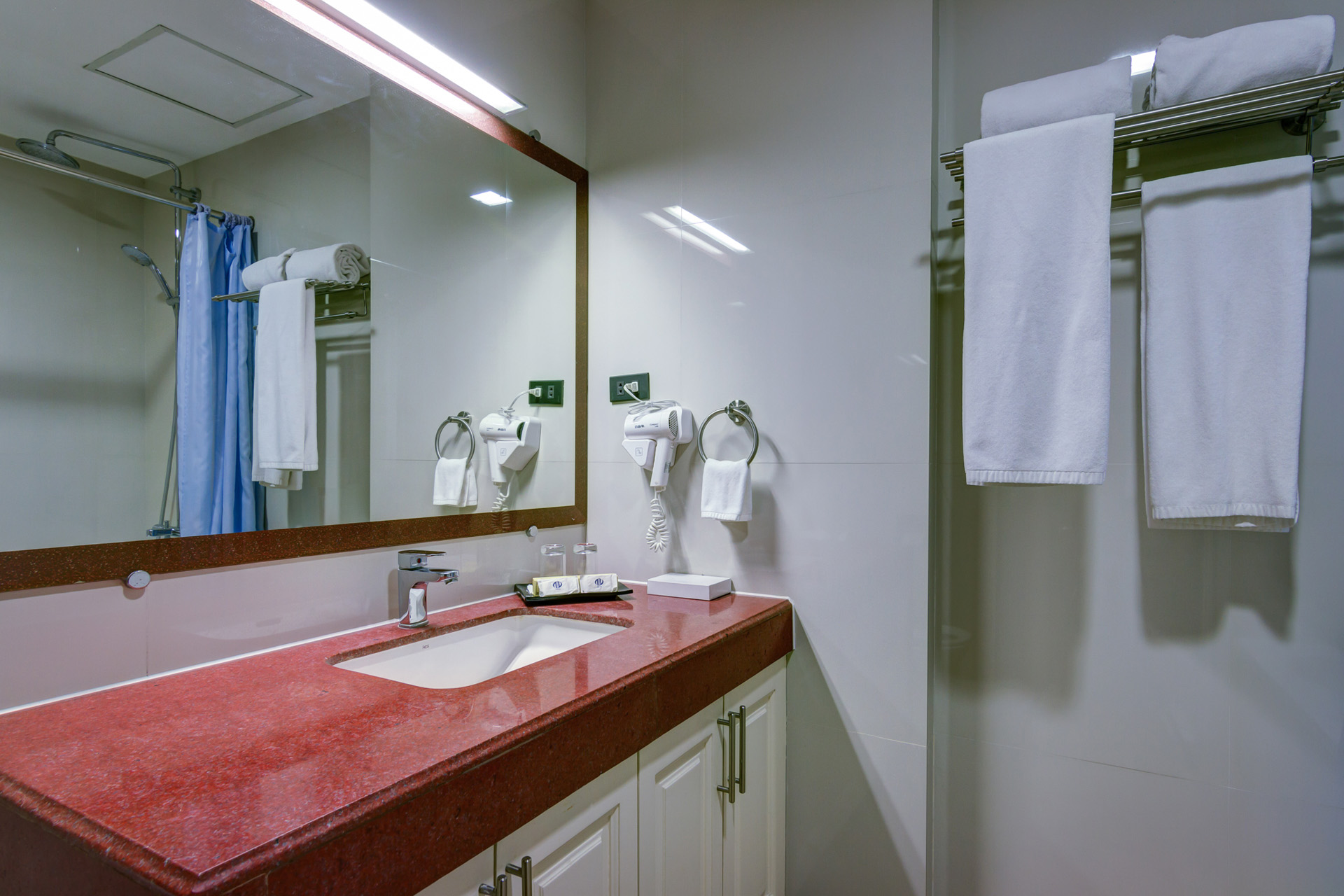 rooms_executive-suite (6)